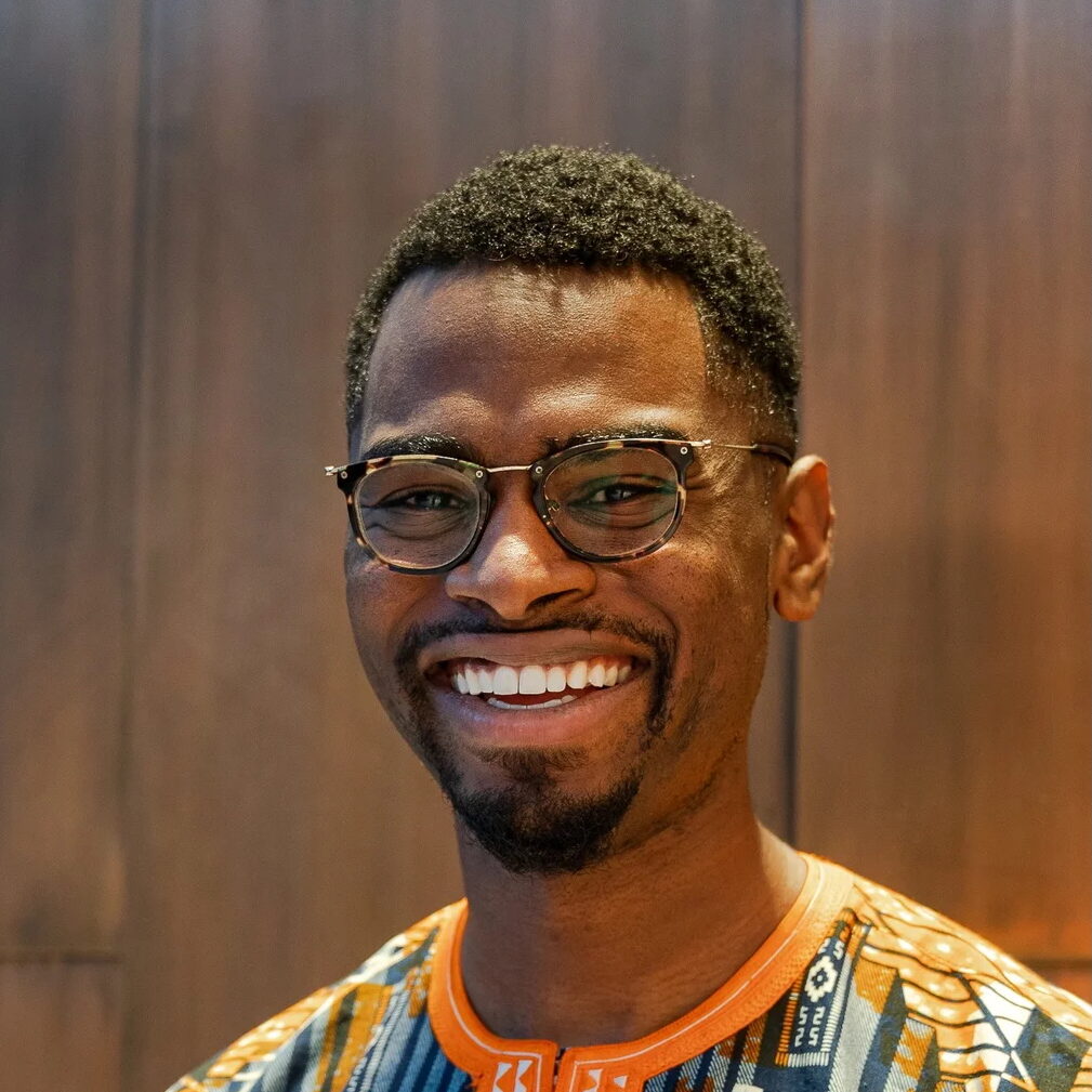 Julian Davis Reid headshot